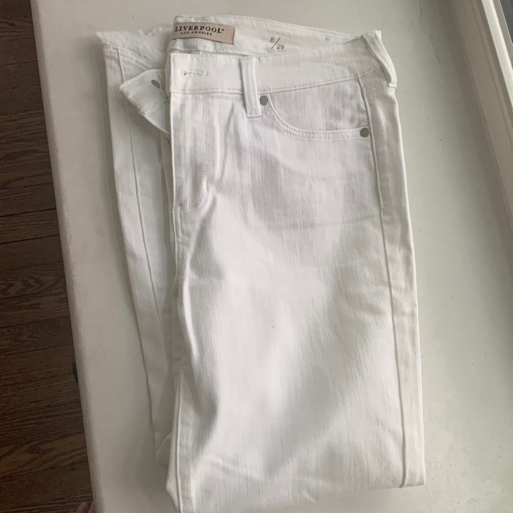 Liverpool  Abby Frayed Crop Skinny Jeans mid rise